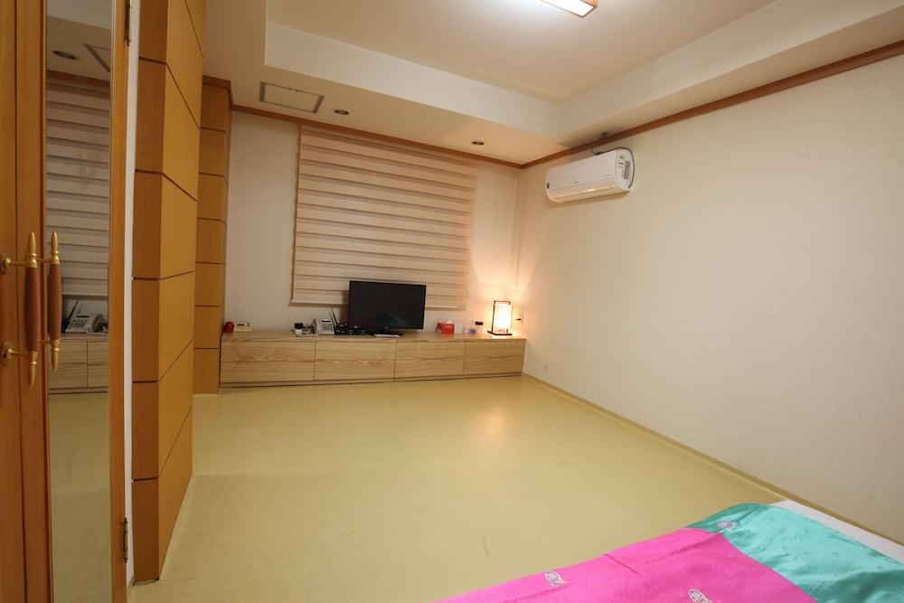 Angel Hotel Busan Bagian luar foto