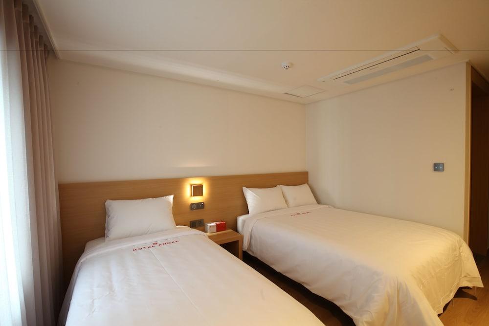 Angel Hotel Busan Bagian luar foto