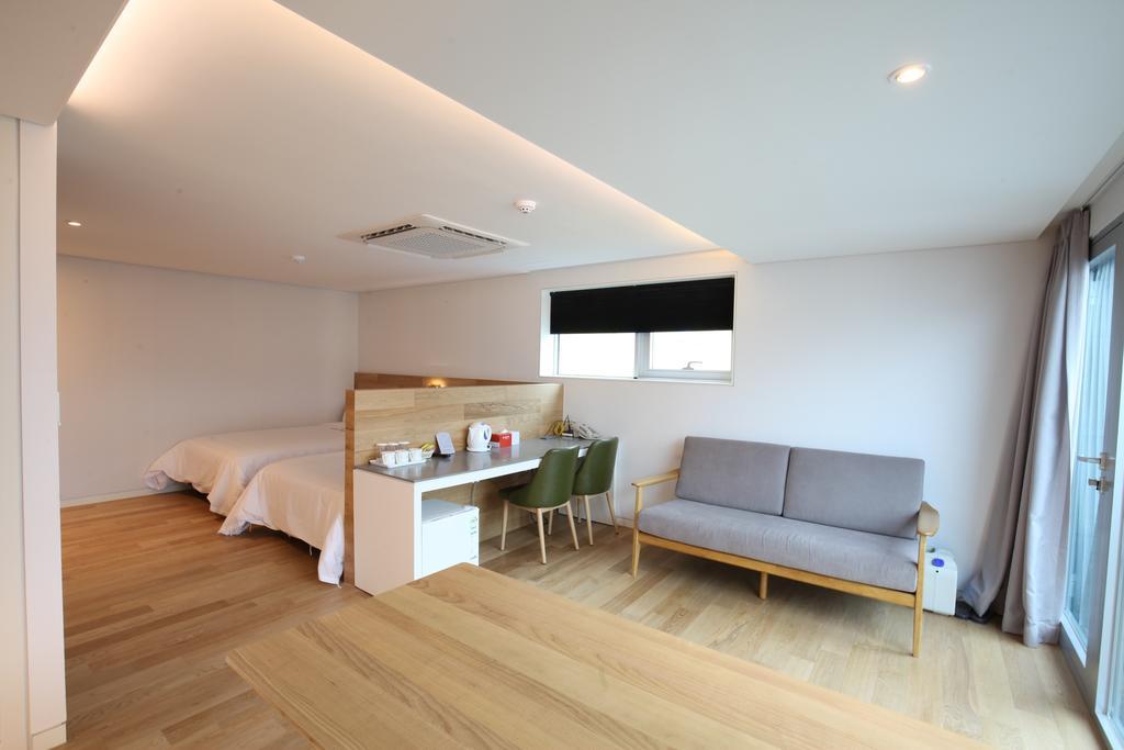 Angel Hotel Busan Bagian luar foto