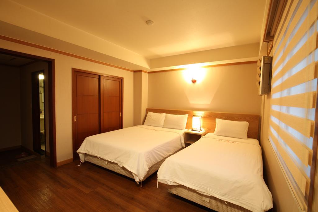 Angel Hotel Busan Bagian luar foto