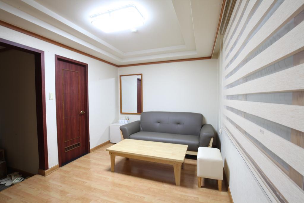 Angel Hotel Busan Bagian luar foto